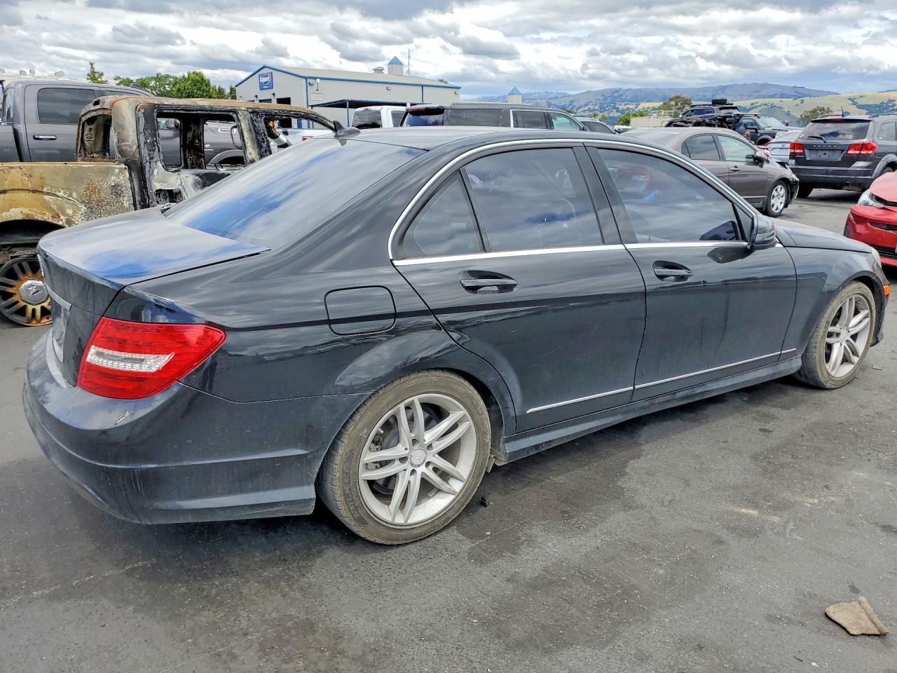 Mercedes-Benz C-Class 250