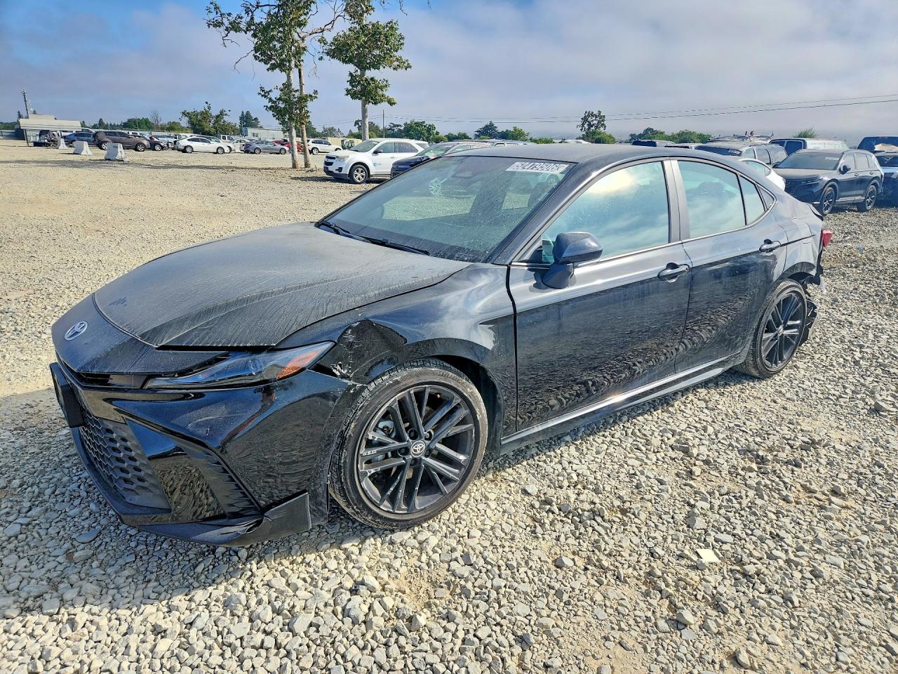 Salvage Toyota Camry Image
