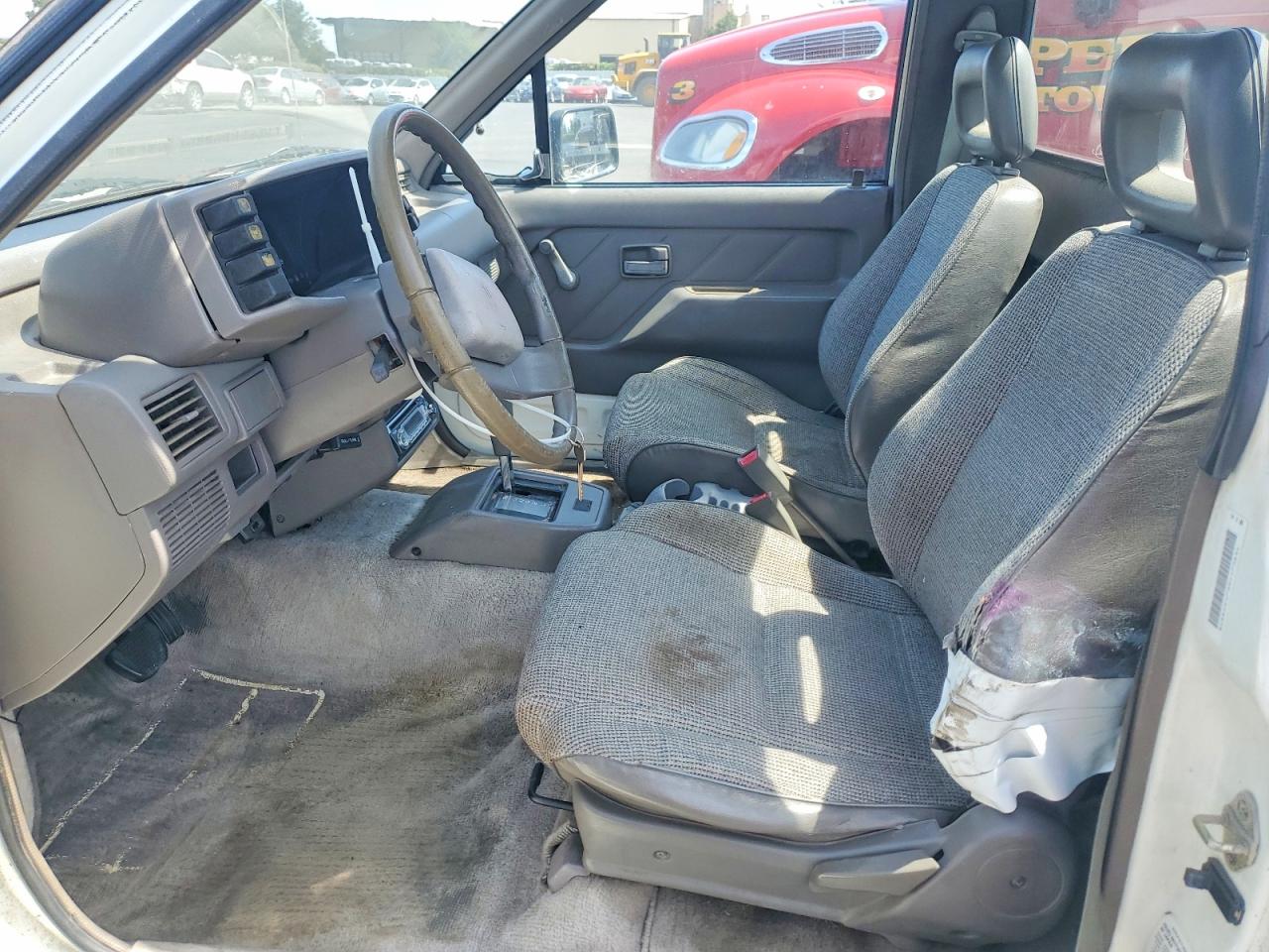 Isuzu Conventional Short Bed
