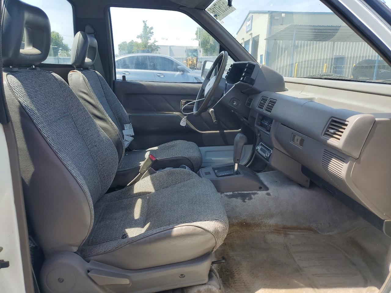 Isuzu Conventional Short Bed