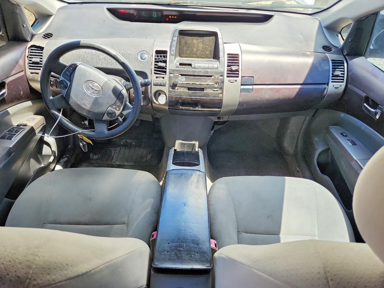 Toyota Prius Base
