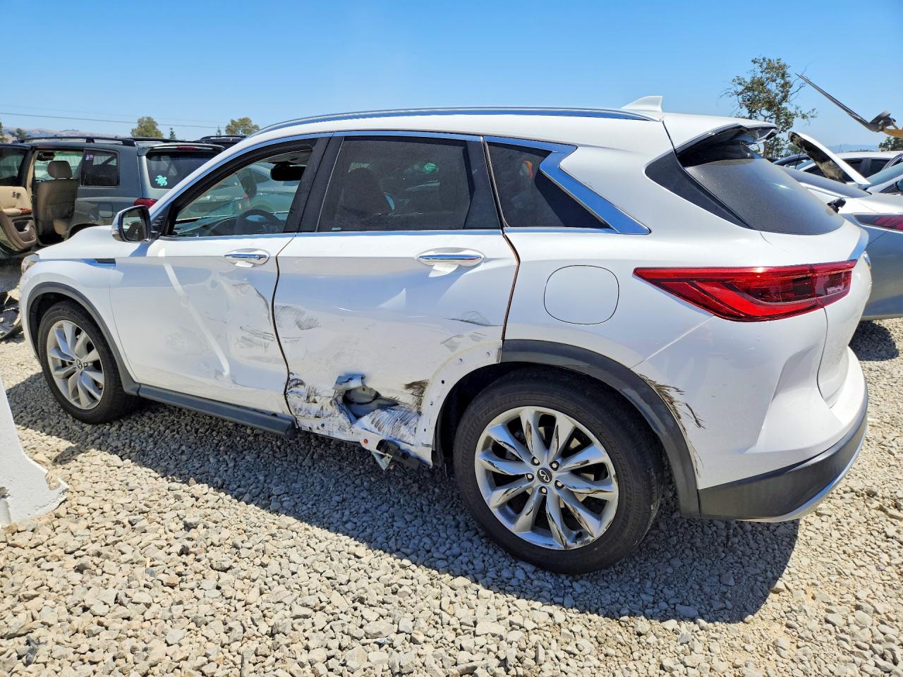 INFINITI Qx Luxe