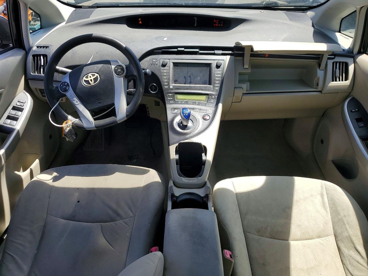 Toyota Prius Three