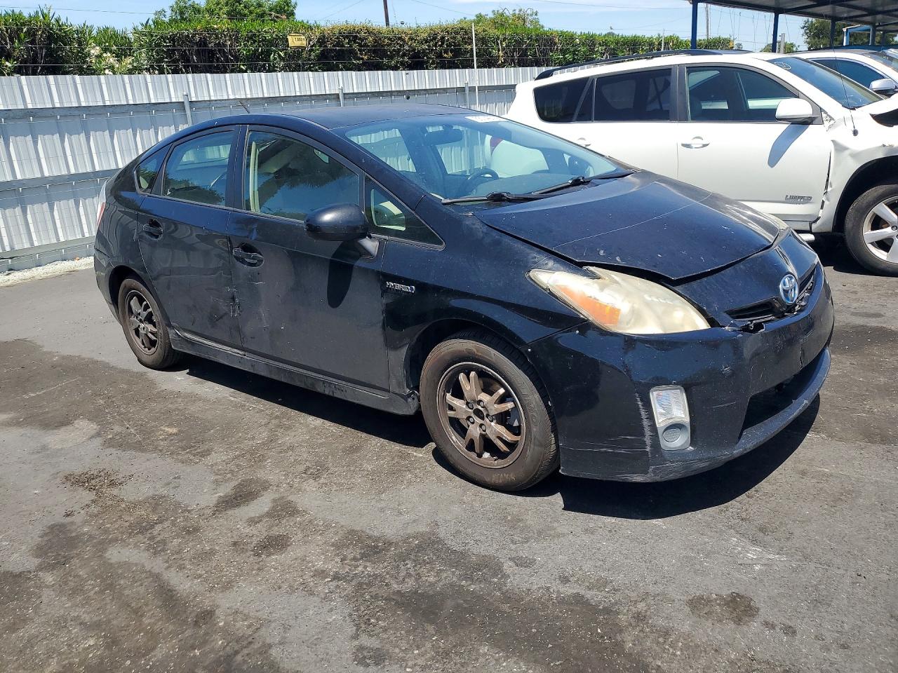 Toyota Prius Three