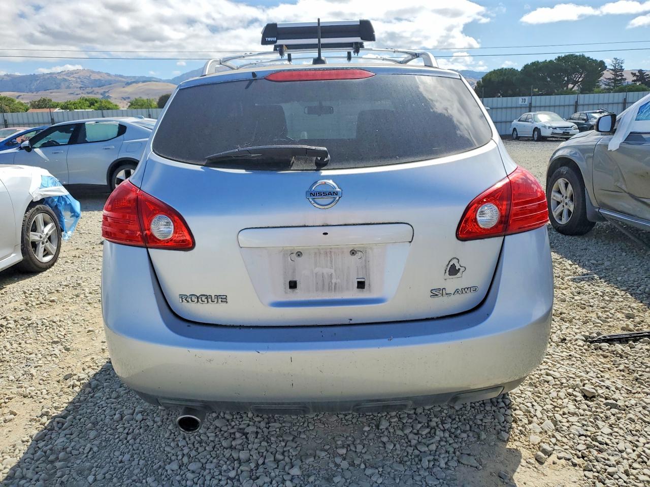 Nissan Rogue S