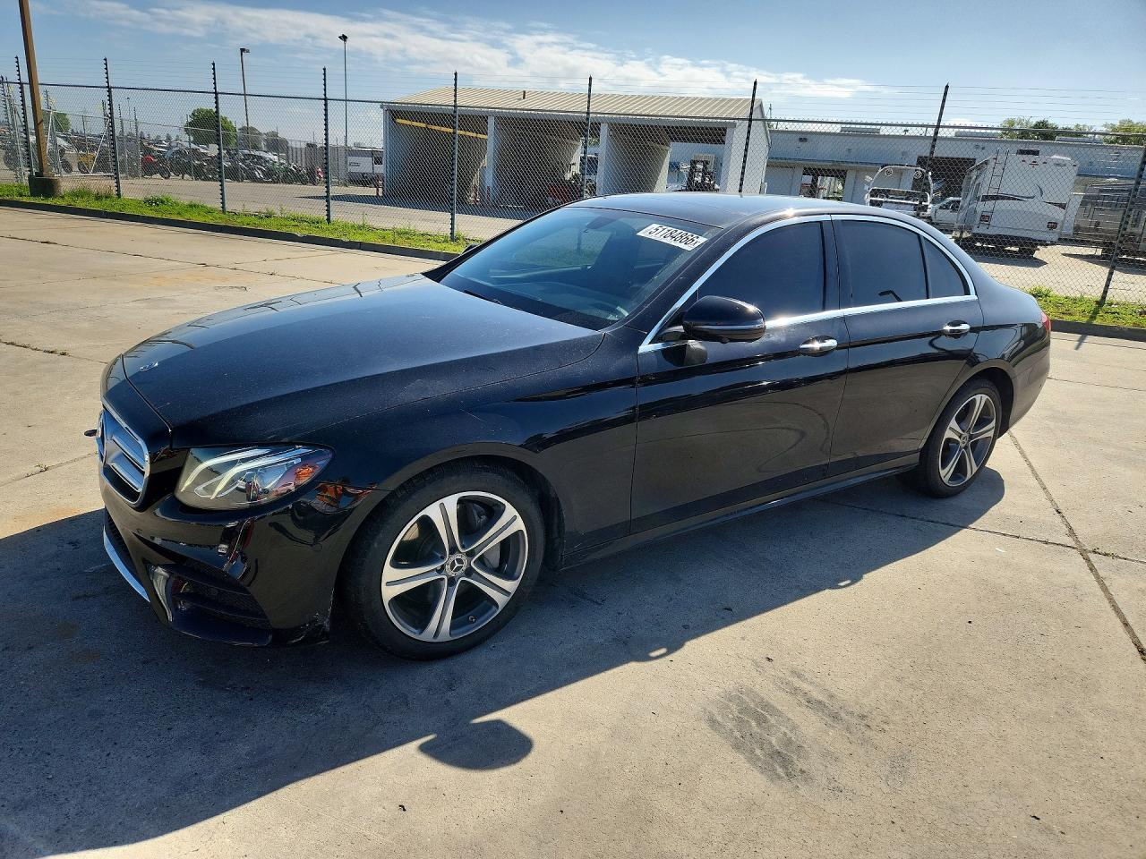 Salvage Mercedes-Benz E-Class Image