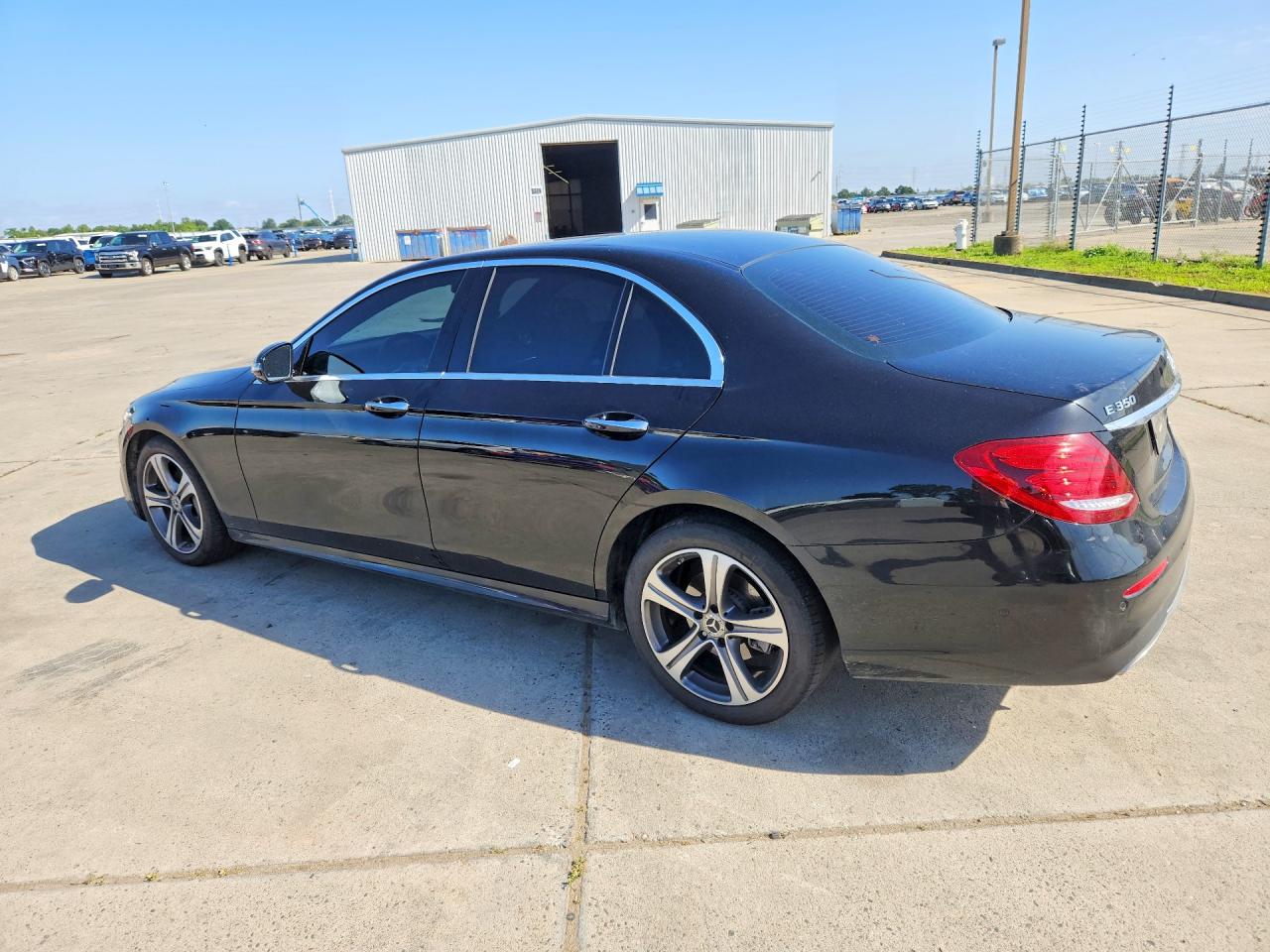 Mercedes-Benz E-Class 350