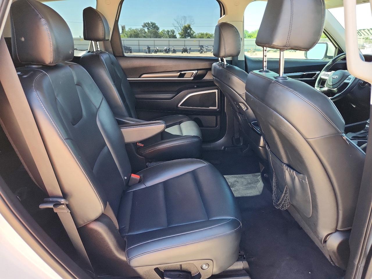 Kia Telluride S