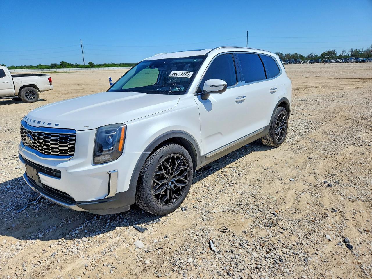 Salvage Kia Telluride Image