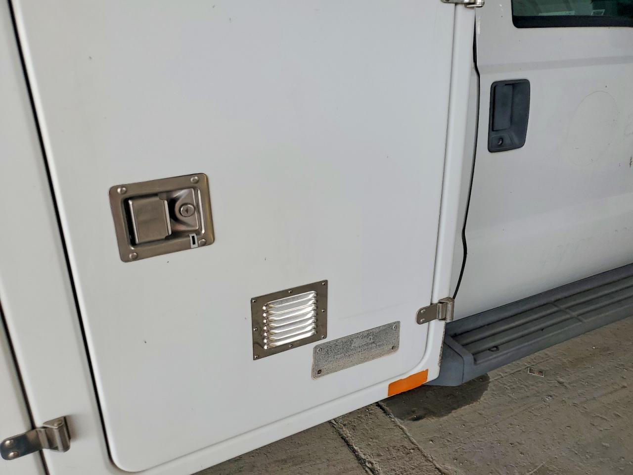 Ford F-450 Super Duty