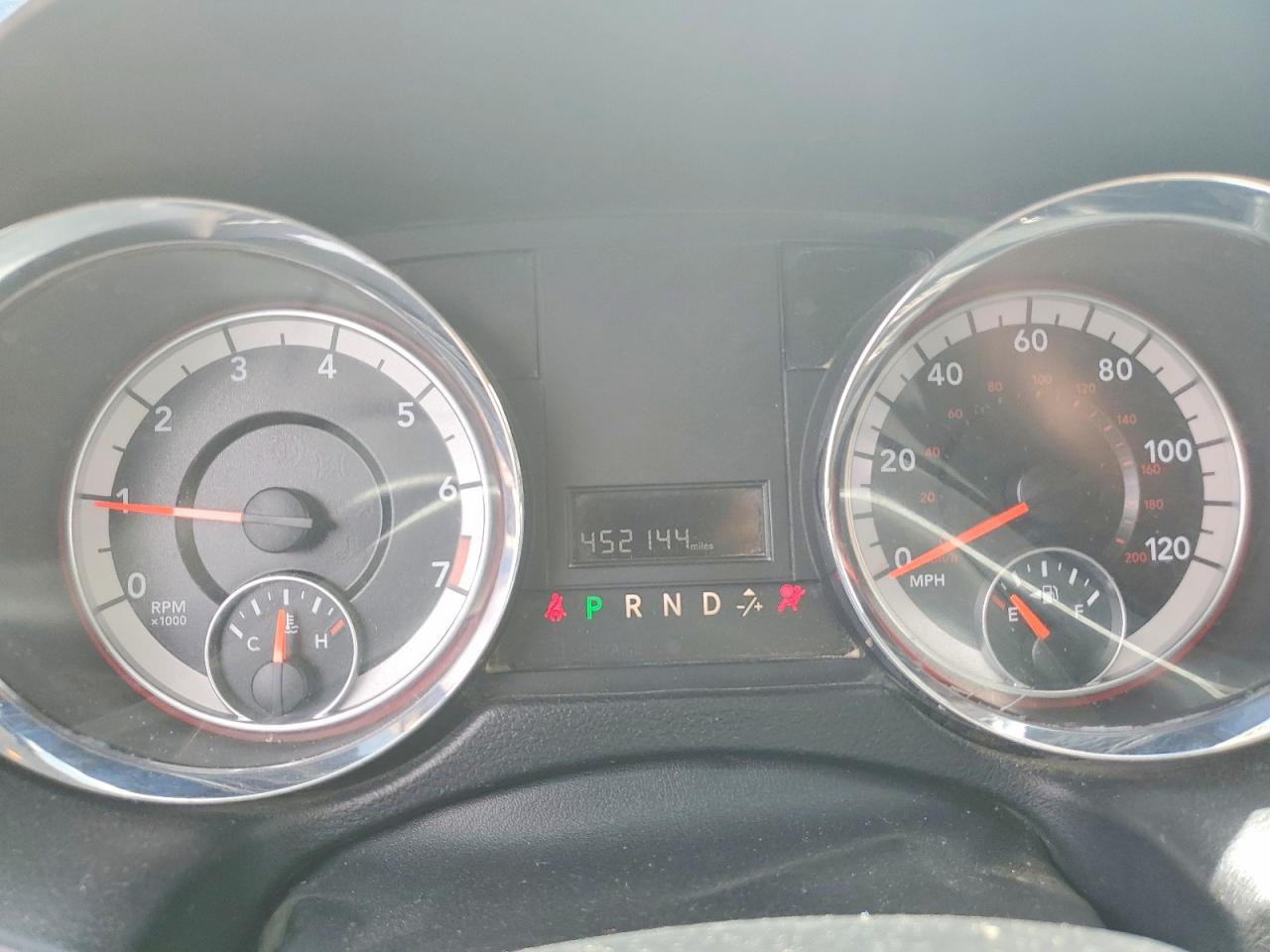 Dodge Caravan Se