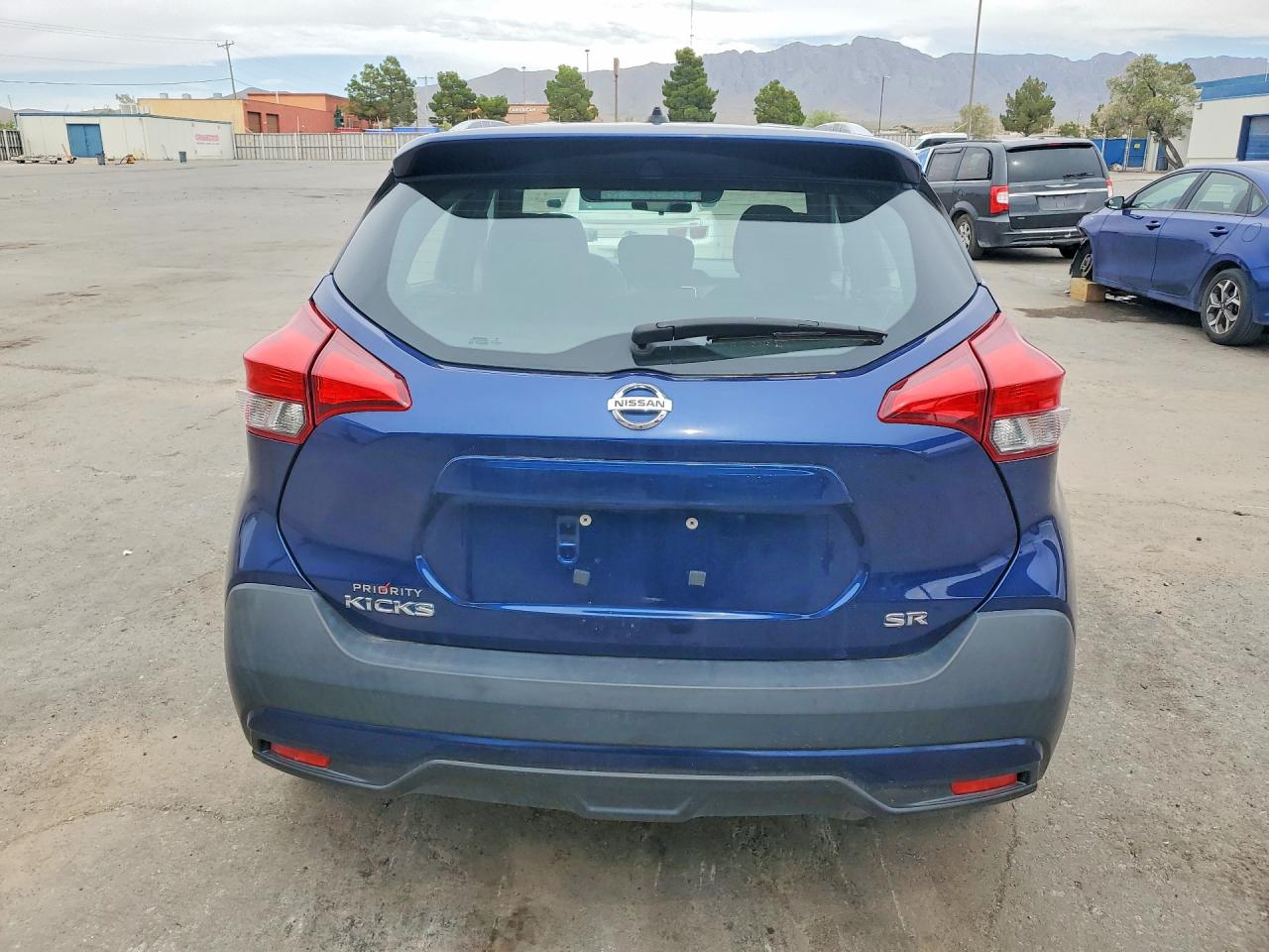Nissan Kicks Sr