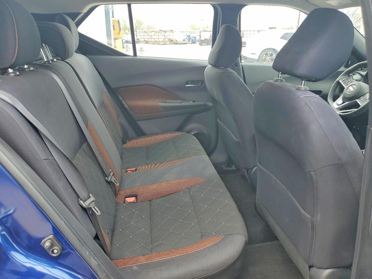 Nissan Kicks Sr