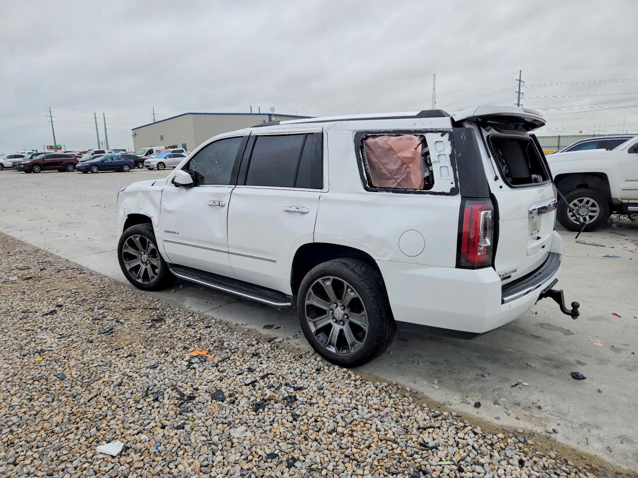 GMC Yukon Denali