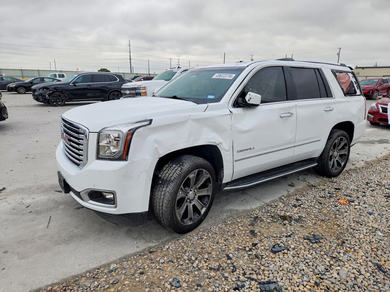 Salvage GMC Yukon Image