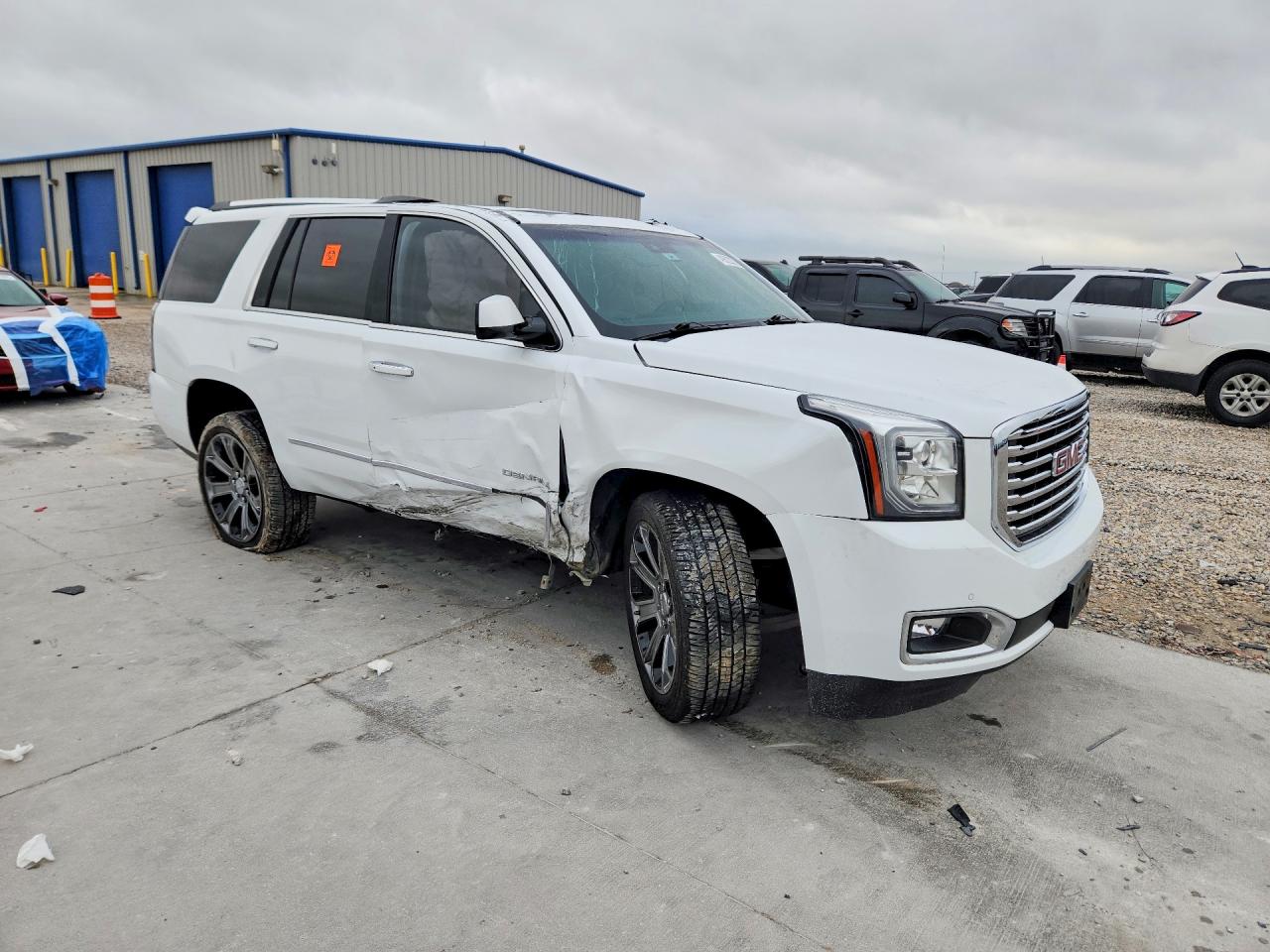 GMC Yukon Denali