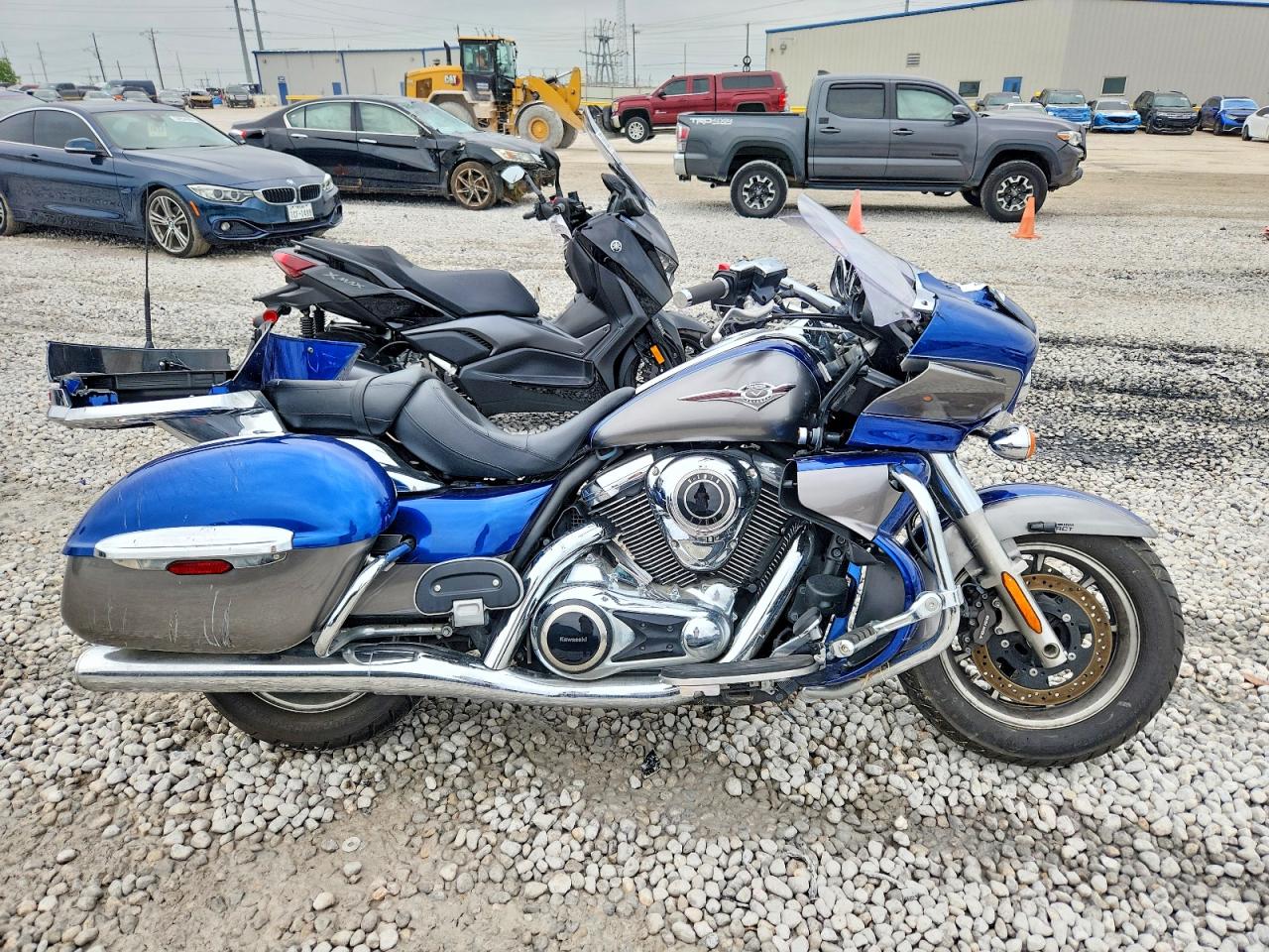 Salvage Kawasaki Vulcan 17 Image