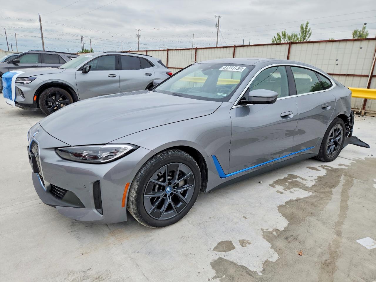 Salvage BMW i4 Image