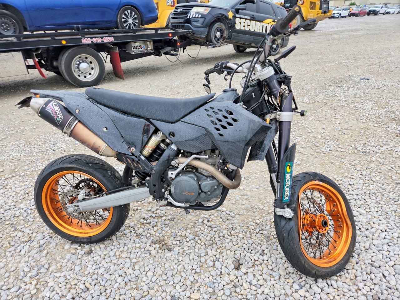 Salvage KTM Motorcycle Image