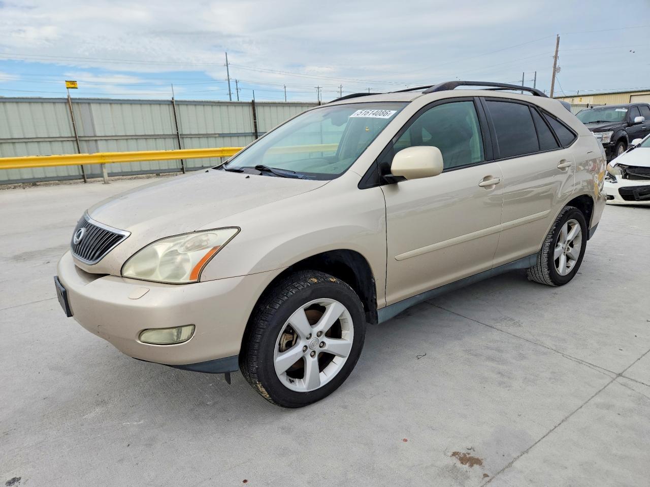 Salvage Lexs Rx330 Image