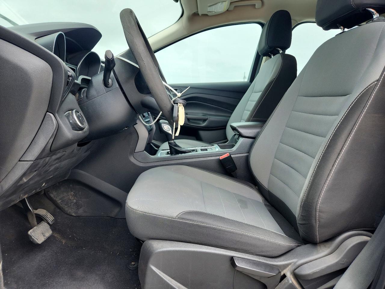Ford Escape S