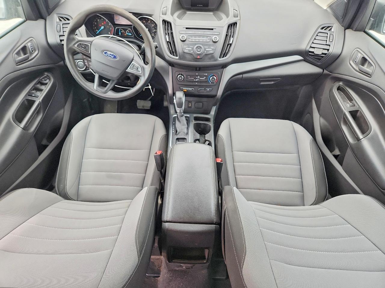 Ford Escape S