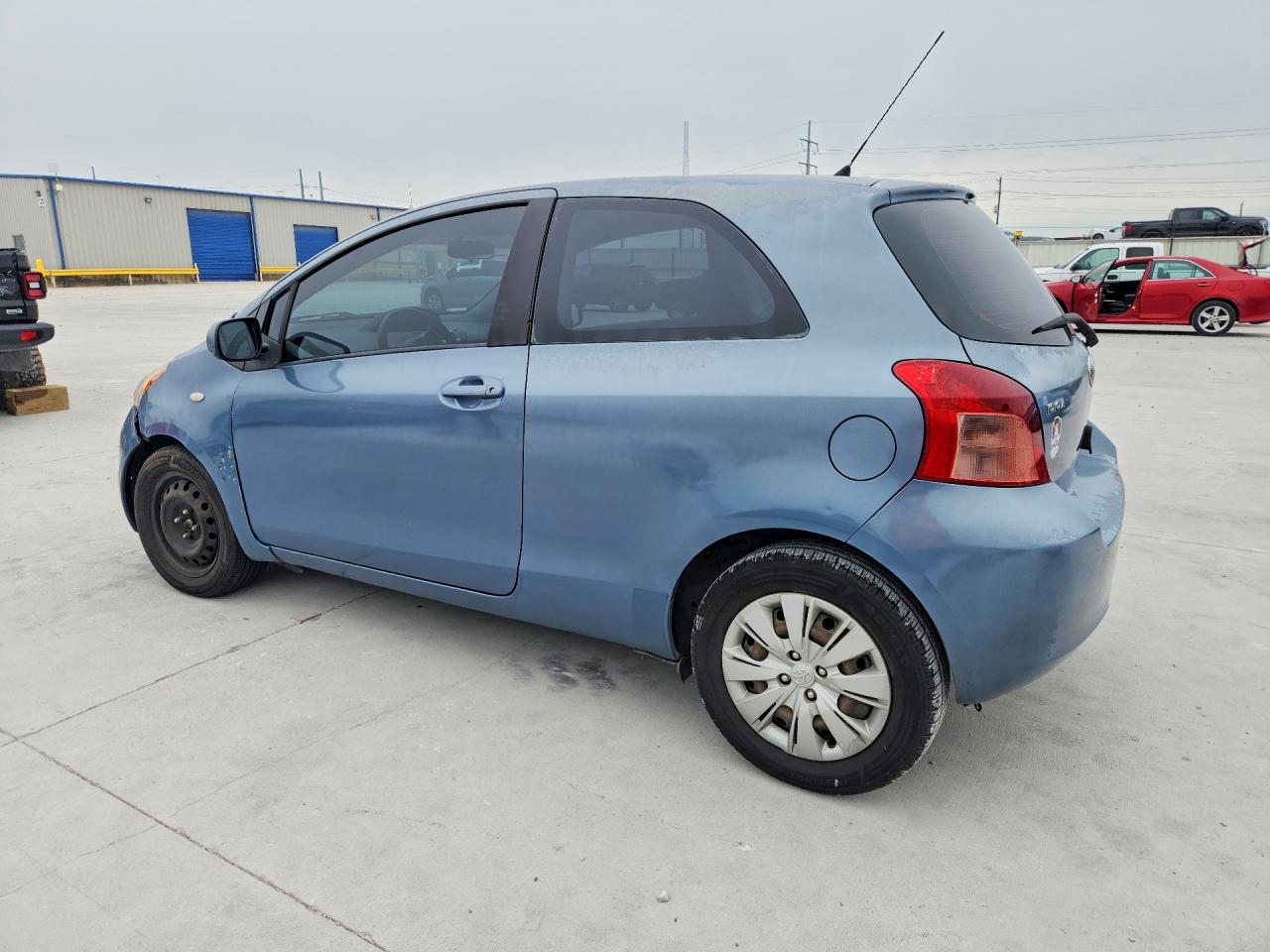 Toyota Yaris Base