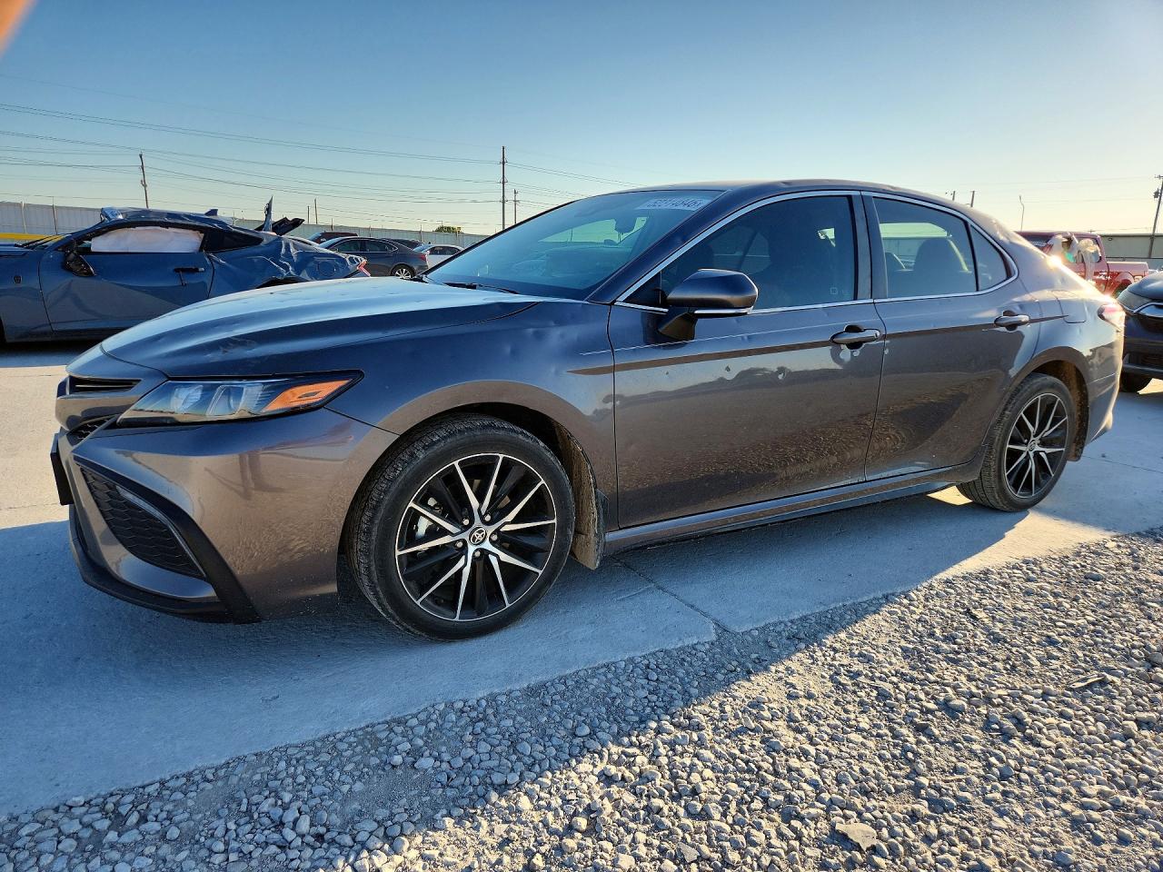 Salvage Toyota Camry Image