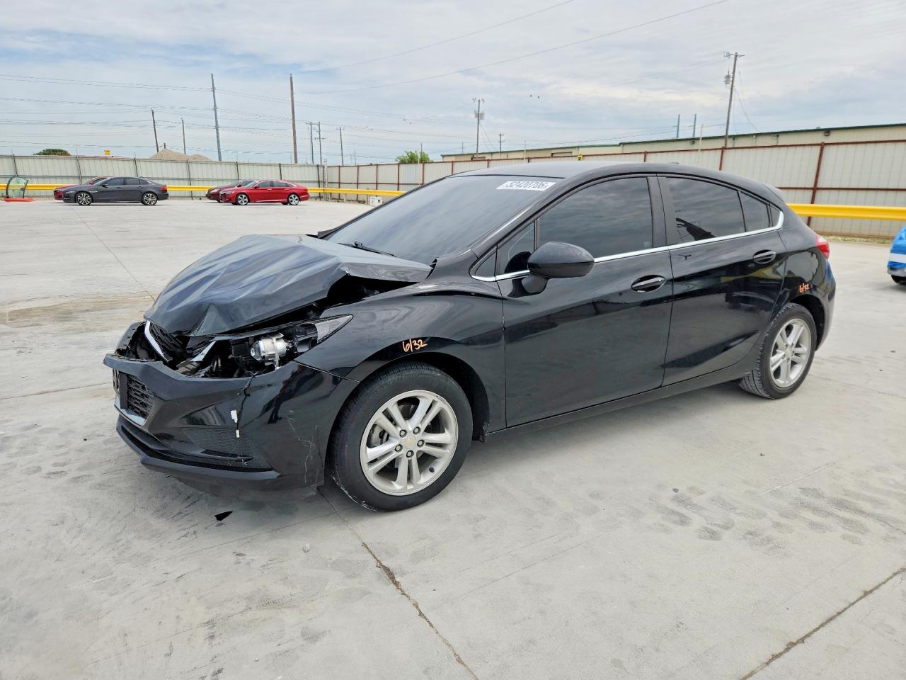 Salvage Chevrolet Cruze Image