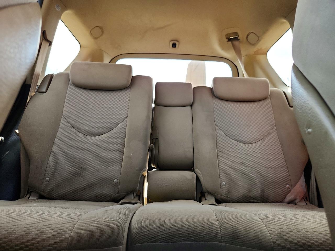 Toyota RAV4 Base