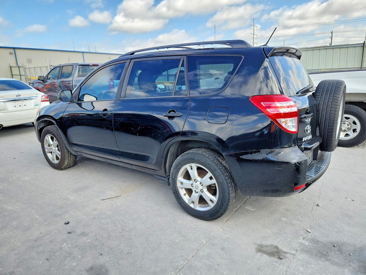 Toyota RAV4 Base