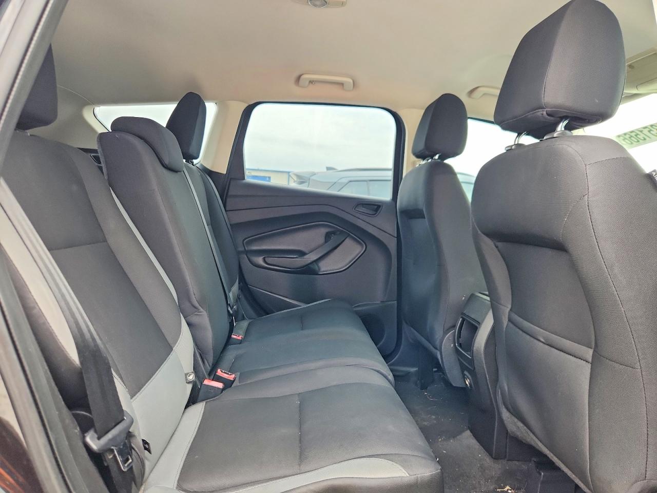 Ford Escape S