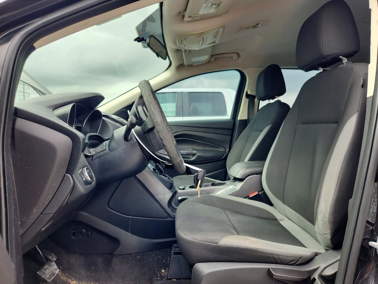 Ford Escape S