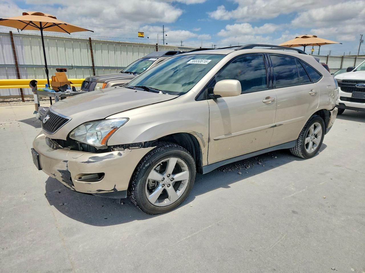 Salvage Lexus RX Image