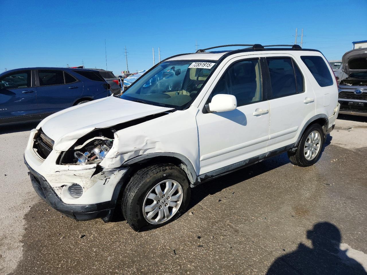 Salvage Honda Crv Image