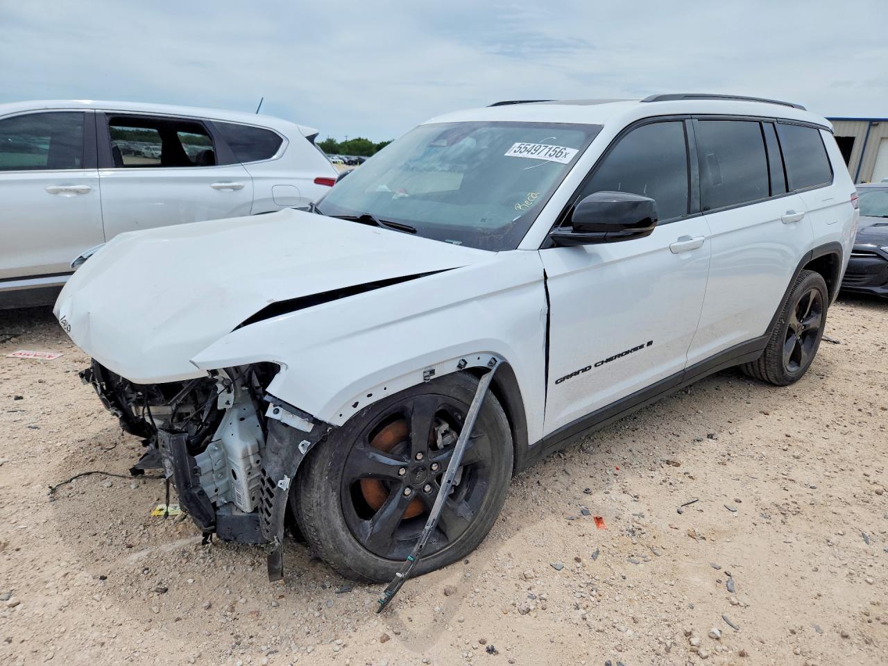 Salvage Jeep Cherokee Image