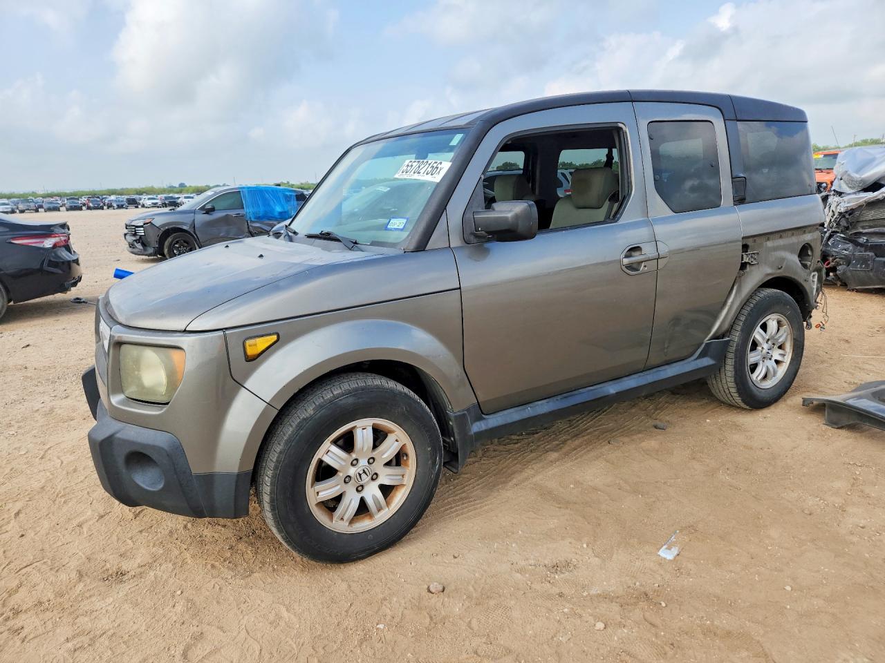 Salvage Honda Element Image