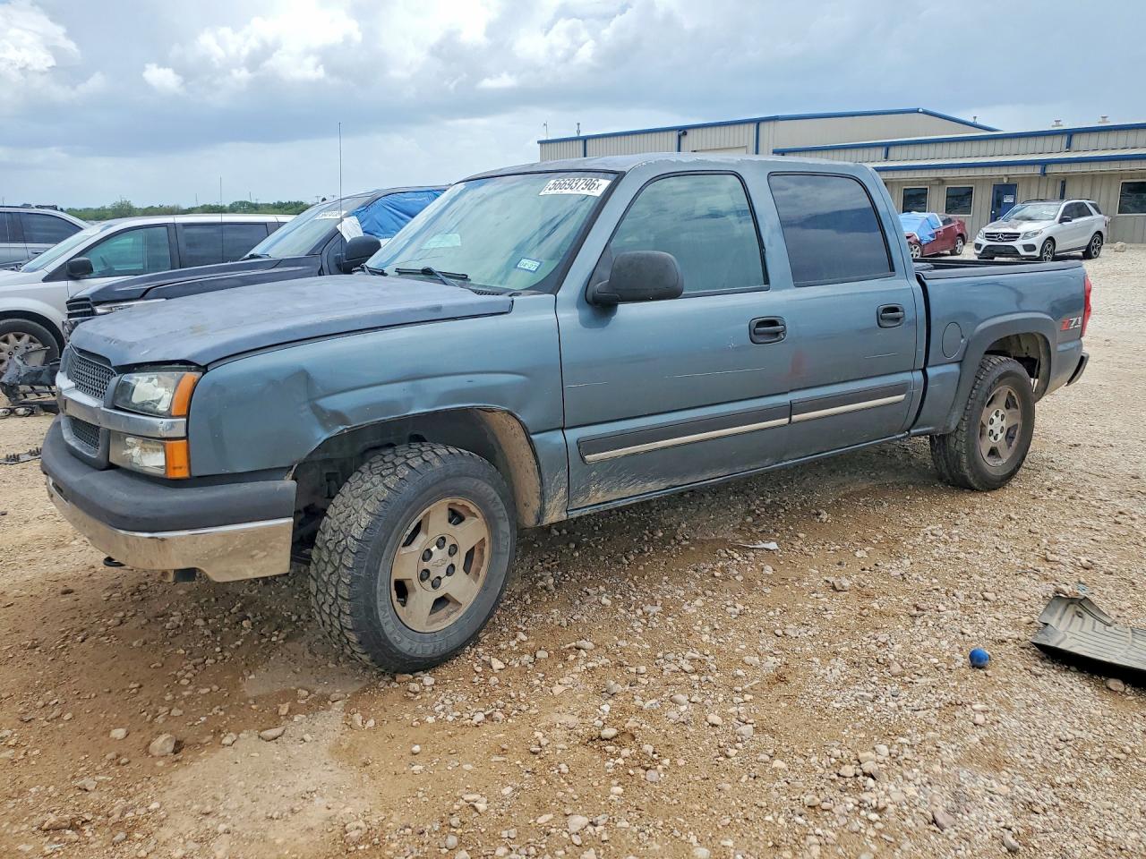 Salvage Chevrolet Silverado Image