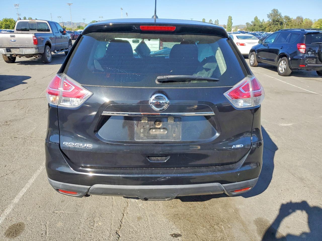 Nissan Rogue S