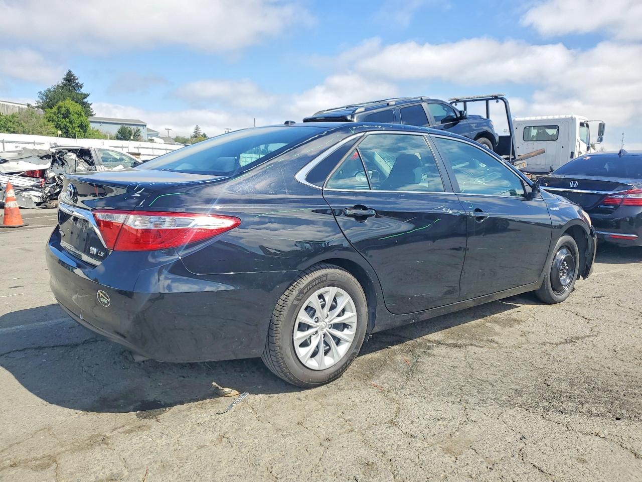 Toyota Camry Le