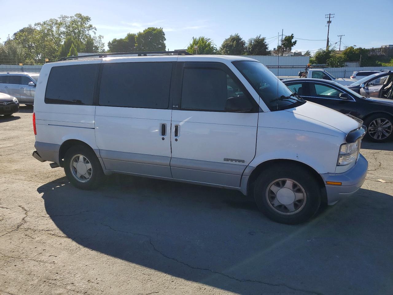 GMC Safari Xt