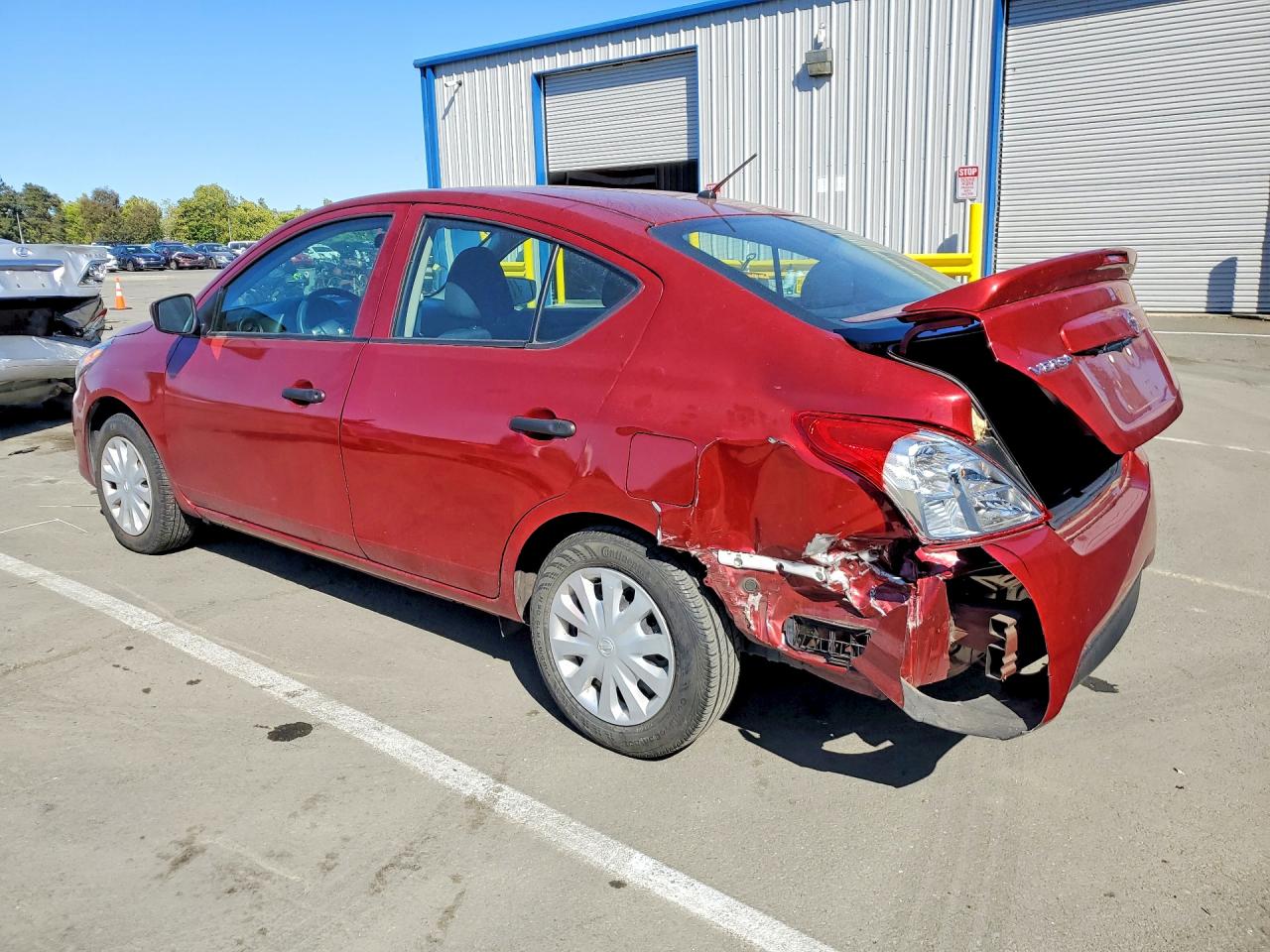 Nissan Versa S Plus