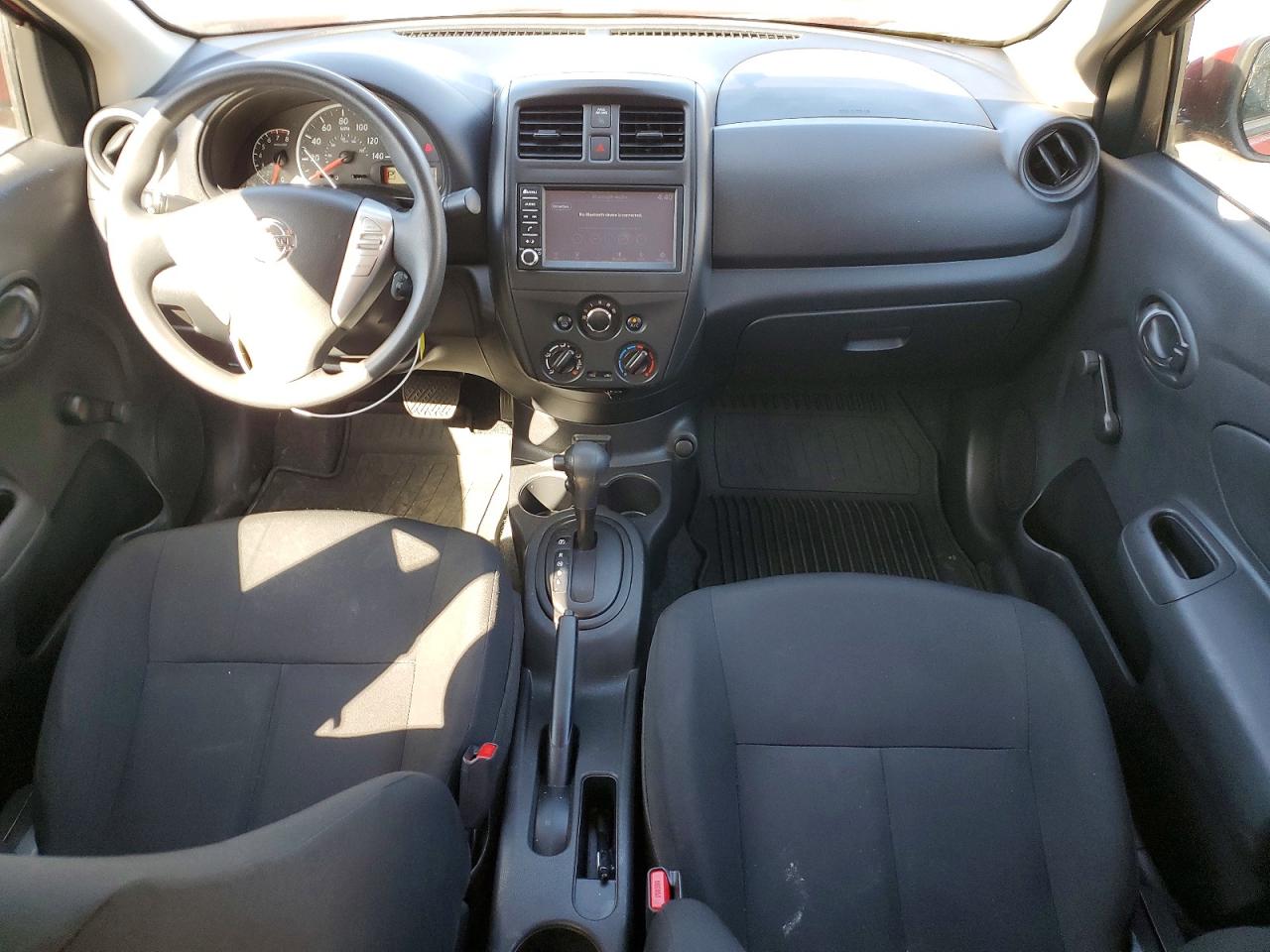 Nissan Versa S Plus