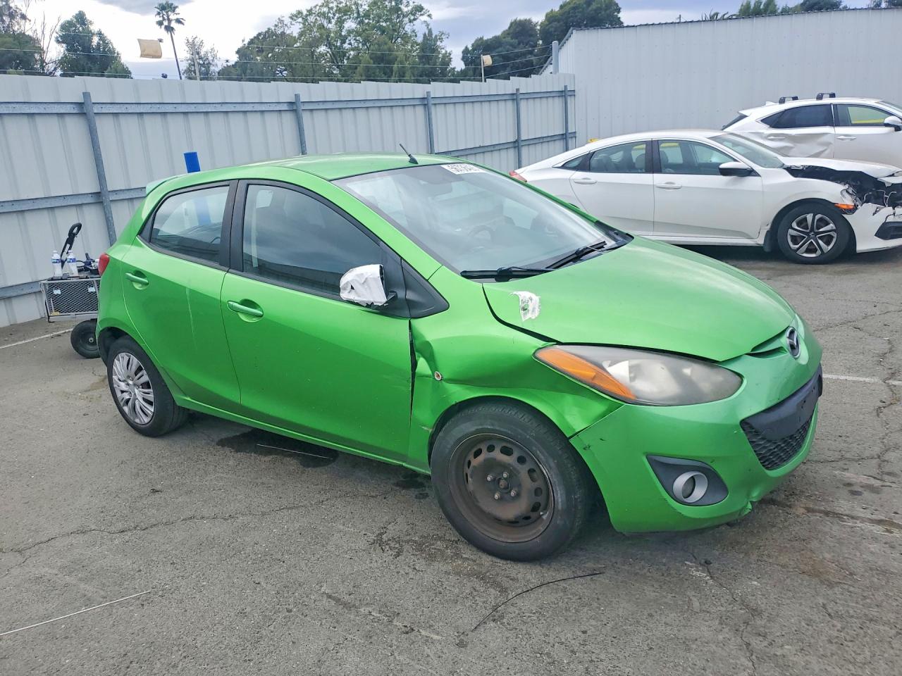 Mazda 2
