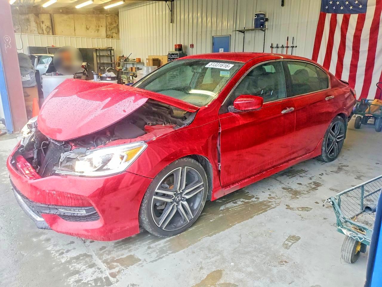 Salvage Honda Accord Image
