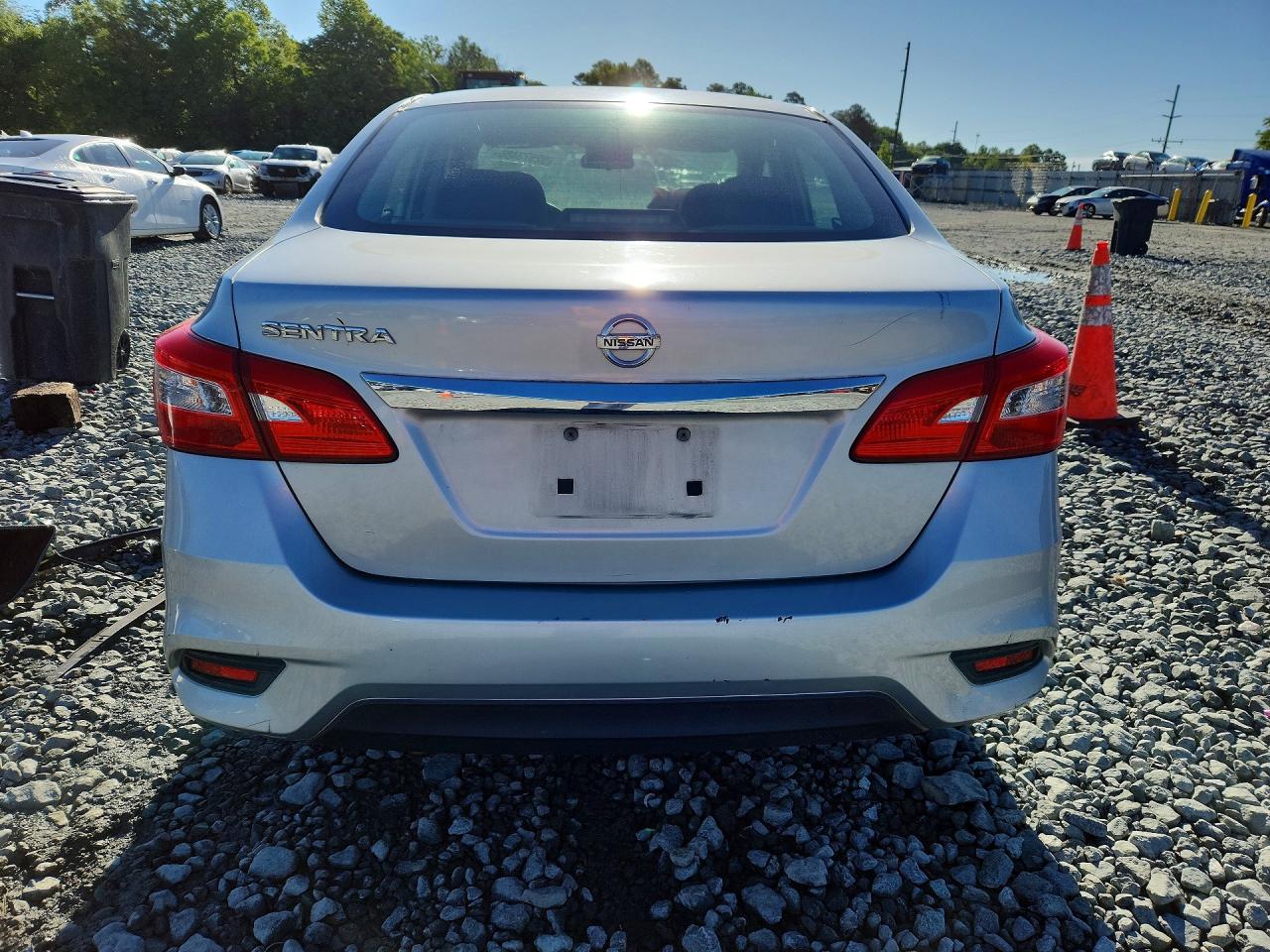 Nissan Sentra S