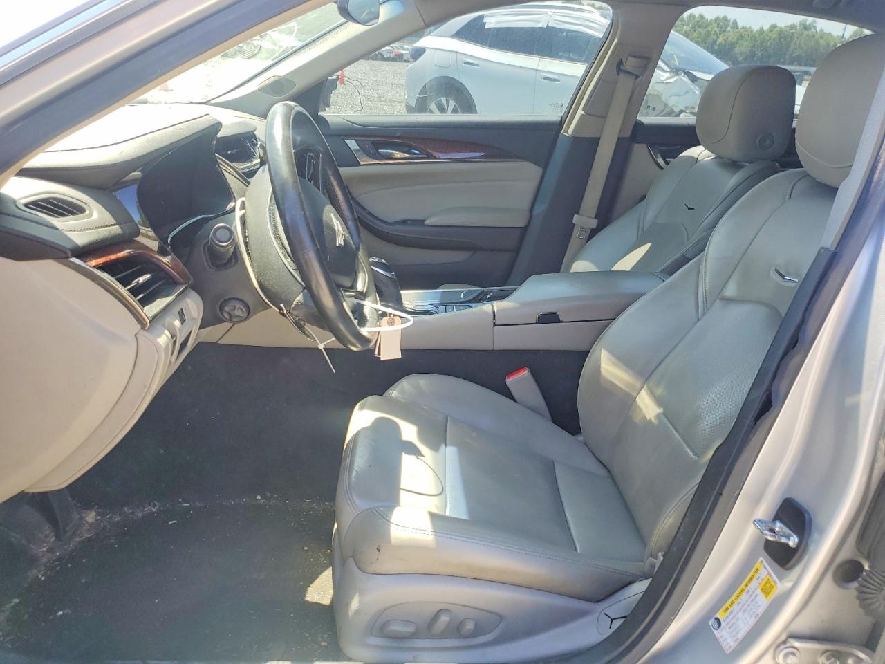 Cadillac CTS Luxury Collection