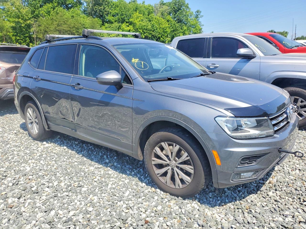 Volkswagen Tiguan S
