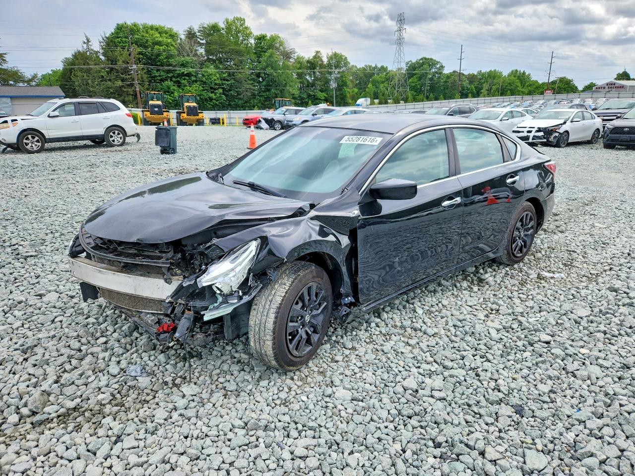 Salvage Nissan Altima Image