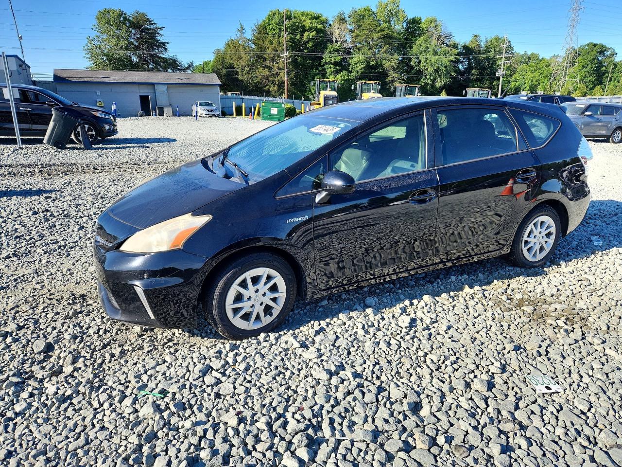 Salvage Toyota Prius Image